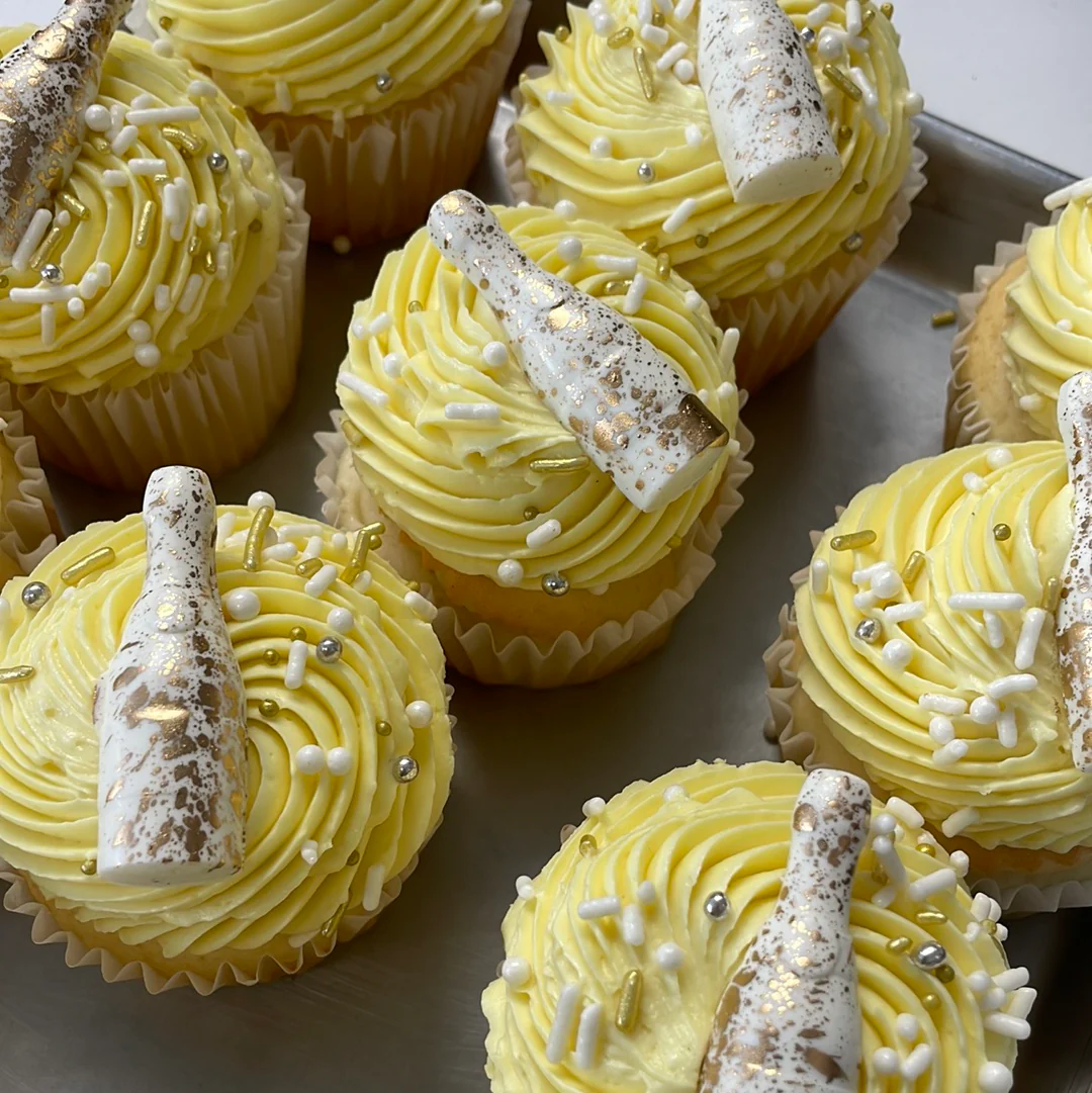 Giggle Juice Cocktail Cupcake - STUFFED