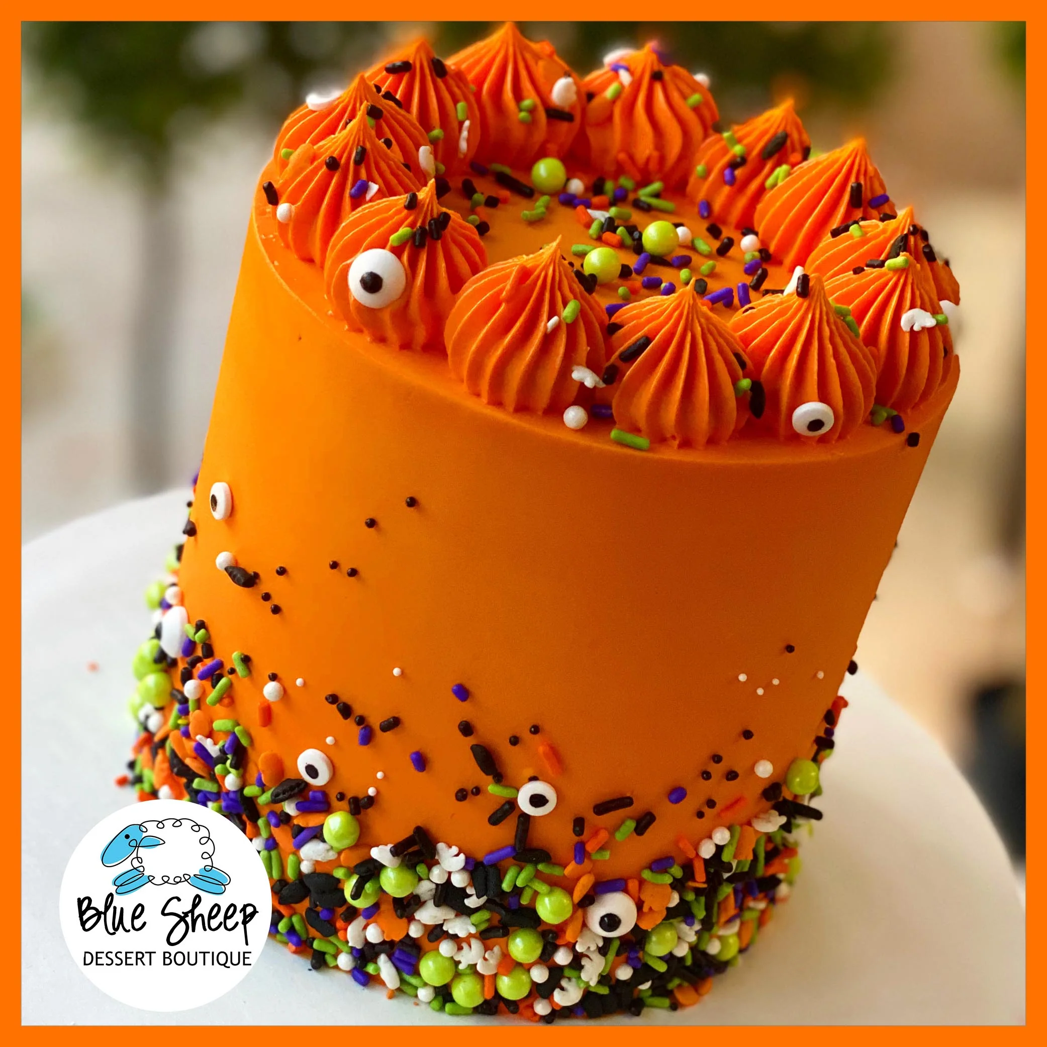 Googley Eyes Halloween To Go Cake